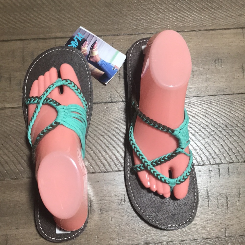 NWT Plaka Oceanside flip flop sandals turquoise and brown Sz 10 - Picture 3 of 8